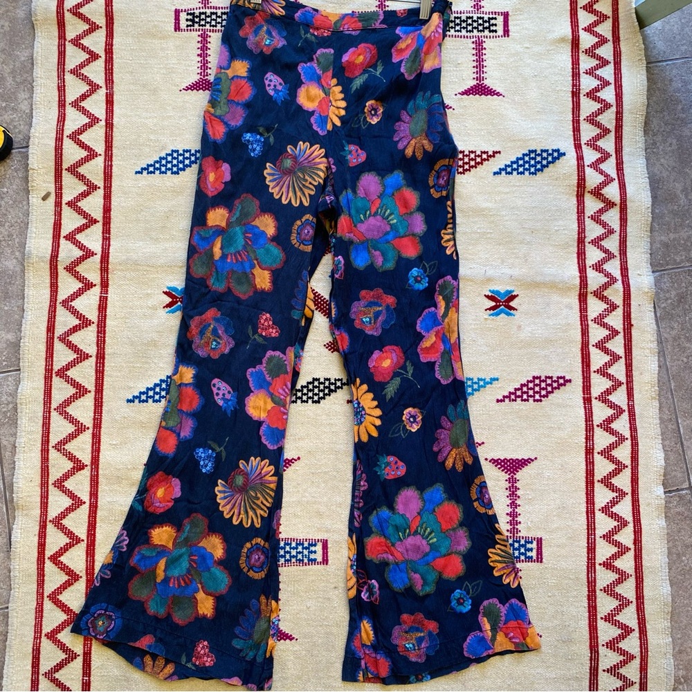 FARM Rio Lilys Garden Pants - Picture 6 of 16